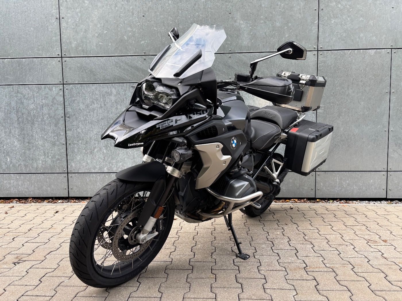 Fahrzeugabbildung BMW R 1250 GS Triple Black 4 Pakete Kofferset