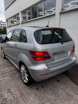 Mercedes-Benz B 200 - Mercedes-Benz B-Klasse aus 2006