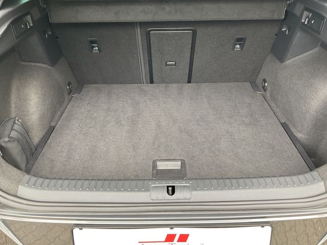 Formentor 2.0 TSI DSG VZ PDC KAMERA NAVI ACC LED
