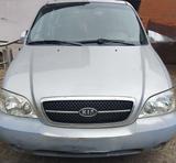 Kia Auto. Behindertengerecht. - gebrauchte Kia Carnival aus dem Jahr 2005
