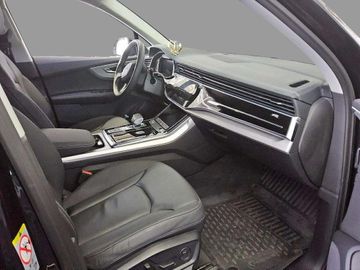 Audi Q7 - 4