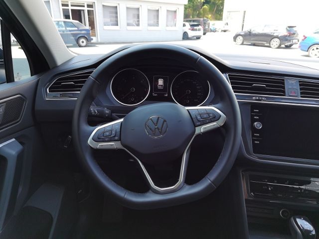 Tiguan 2.0 TDI Life NAVI AHK KAMERA ACC DSG