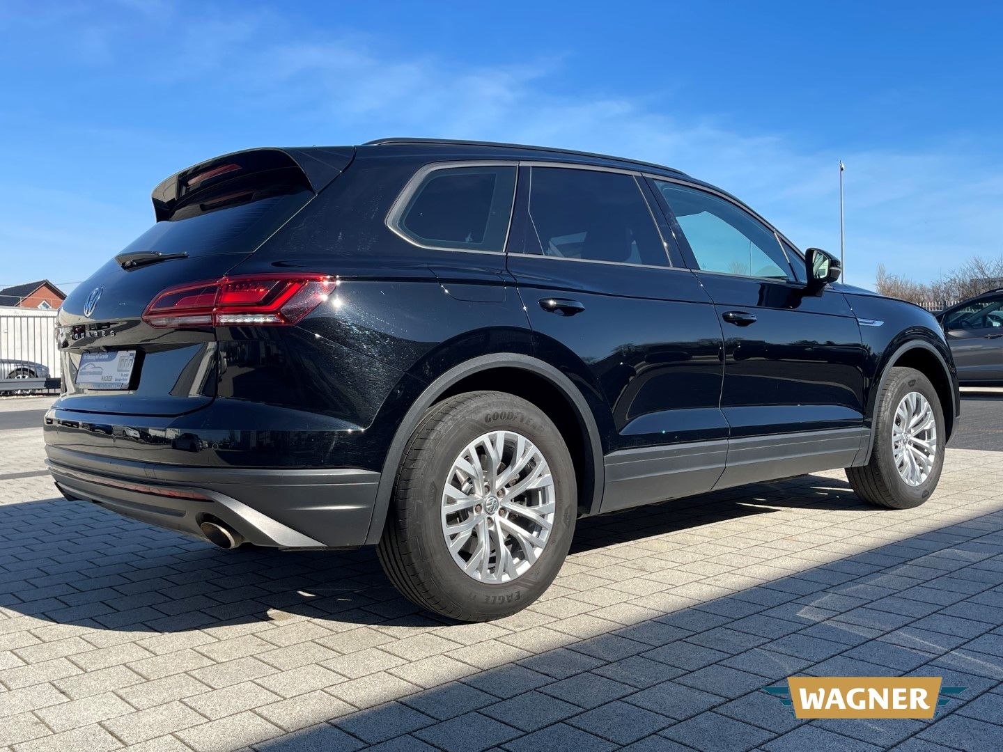 Fahrzeugabbildung Volkswagen Touareg 4Motion 3.0 V6 TDI AHK