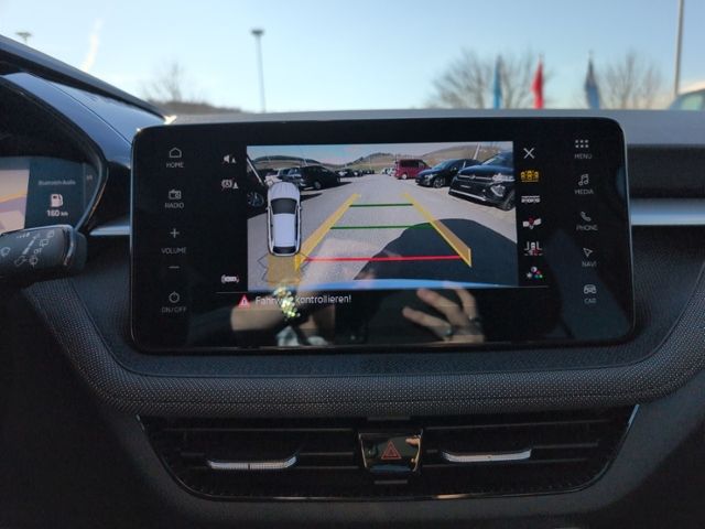 Fabia 1.0 TSI DSG TOUR LED+KAMERA+NAVI+SITZHEIZ+