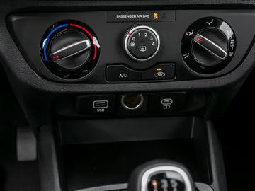 Hyundai i10 1.0 Select Spurhalteassistent Kamera