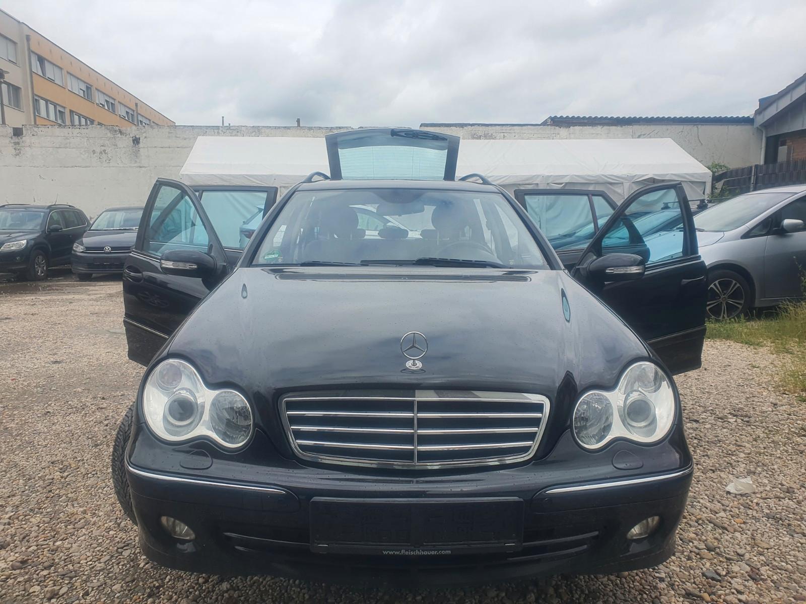 Mercedes-Benz C 320 CDI T AVANTGARDE