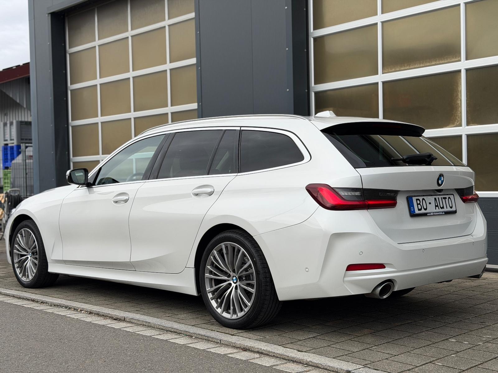 BMW 320 d xDrive Leder PANO AHK StdHzg. ACC Keyless