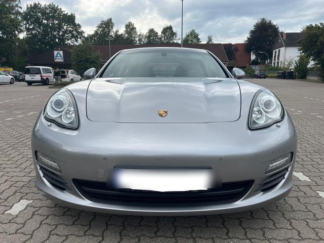 Porsche Panamera Top Zustand Aus zweiter Hand