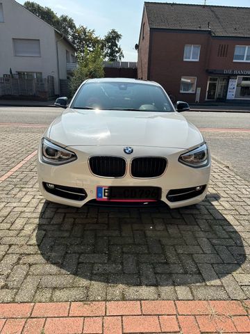 BMW 118d Sport line