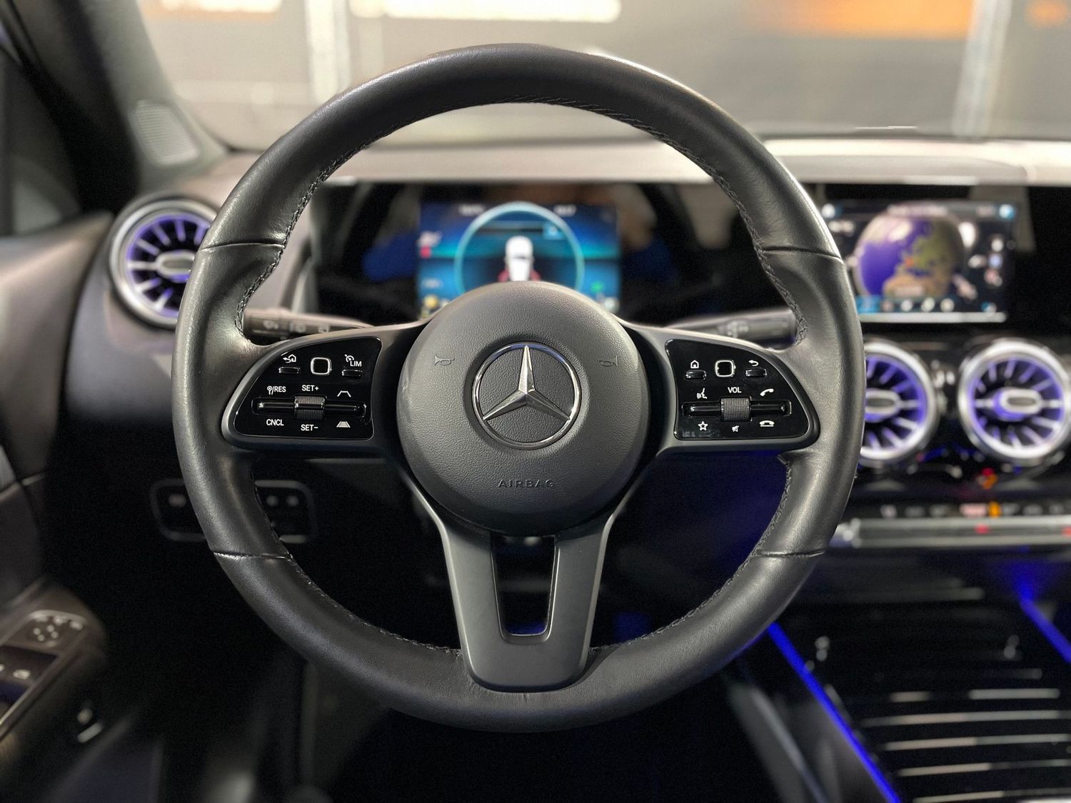 Fahrzeugabbildung Mercedes-Benz GLB 200 Style #LED#MBUX#Distr.#Kamera#Ambiente