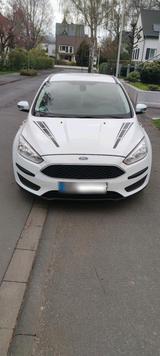 Ford Focus Schräghecklimousine - Ford Focus: Schrägheck