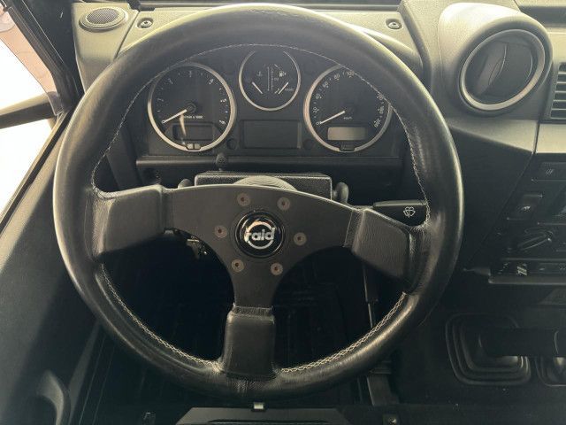 Foto Nummer 13: LAND ROVER Defender