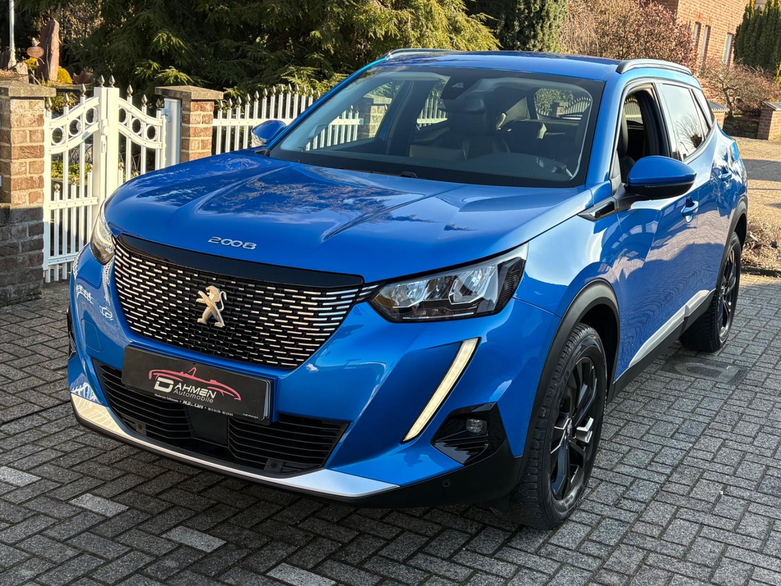 Peugeot 2008 Allure Edition*SHZ*AC-AUTO*R.CAM*GEPFLEGT*.