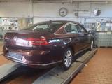Volkswagen Passat Lim. 2.0TDI Highline LED NAV ACC KAM - Volkswagen Passat mit Diesel-Antrieb: Limousine