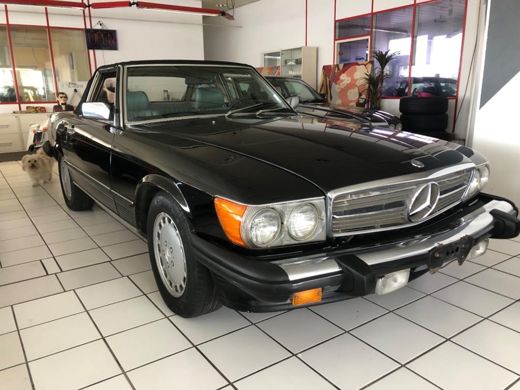 Mercedes-Benz SL 560