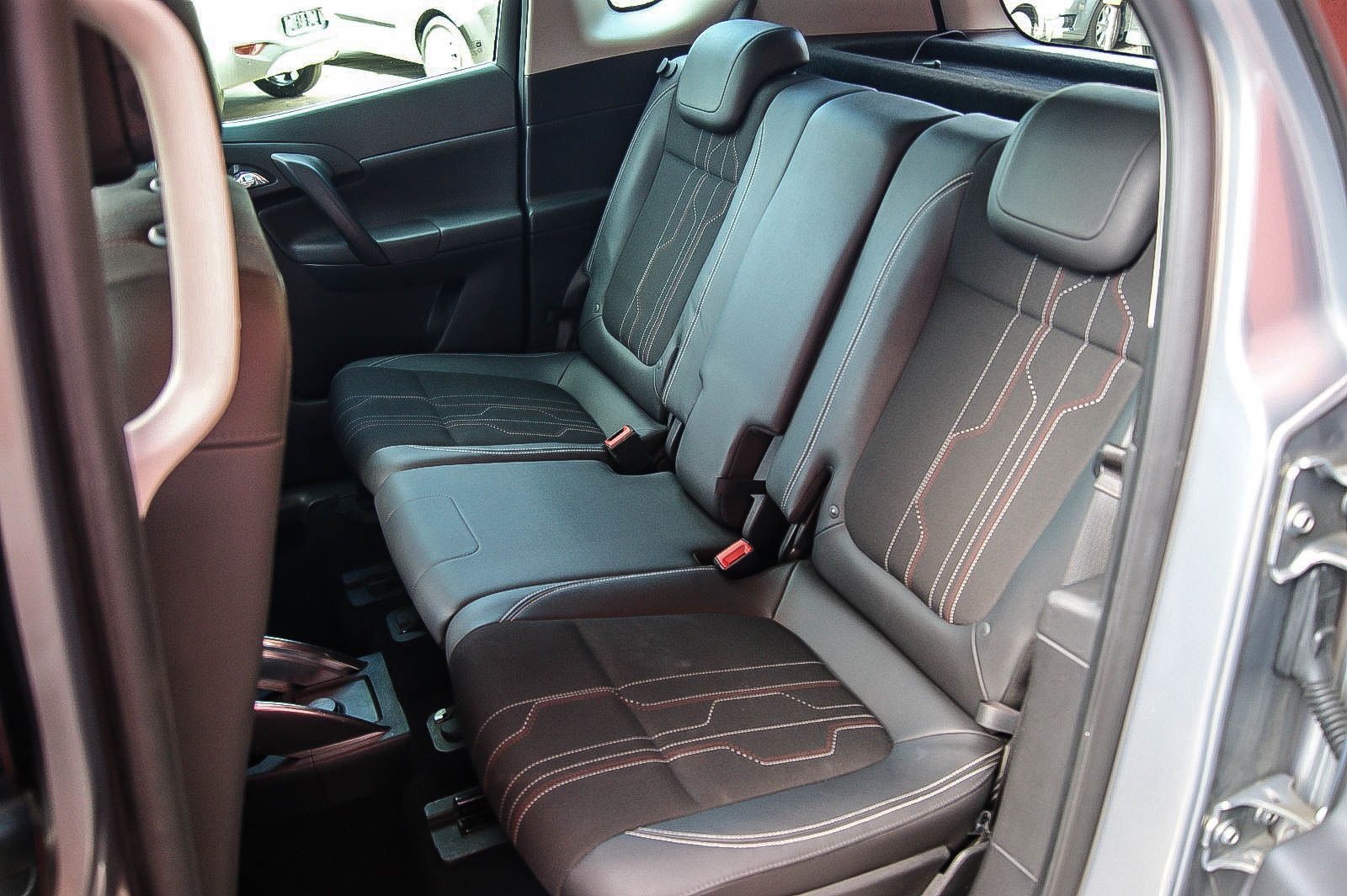 Fahrzeugabbildung Opel Meriva B 1.4Turbo 150 Jahre Opel 1HAND ANHZV PDC