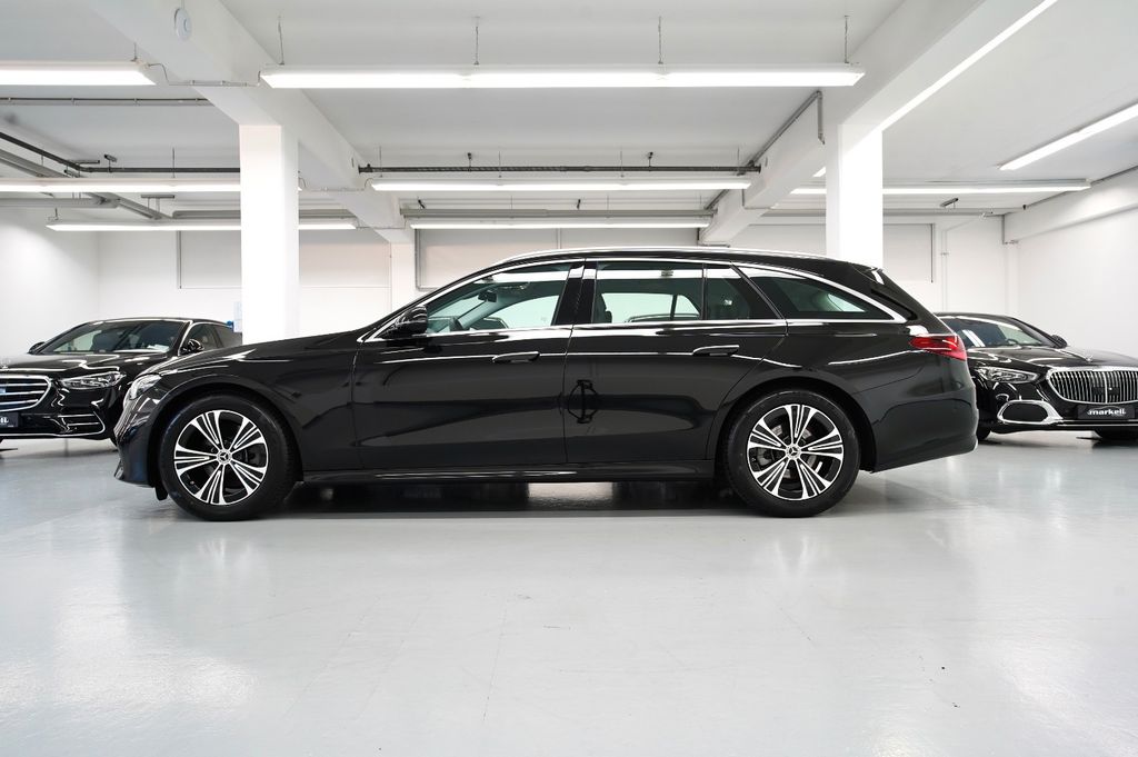 MERCEDES-BENZ E-Class 2026