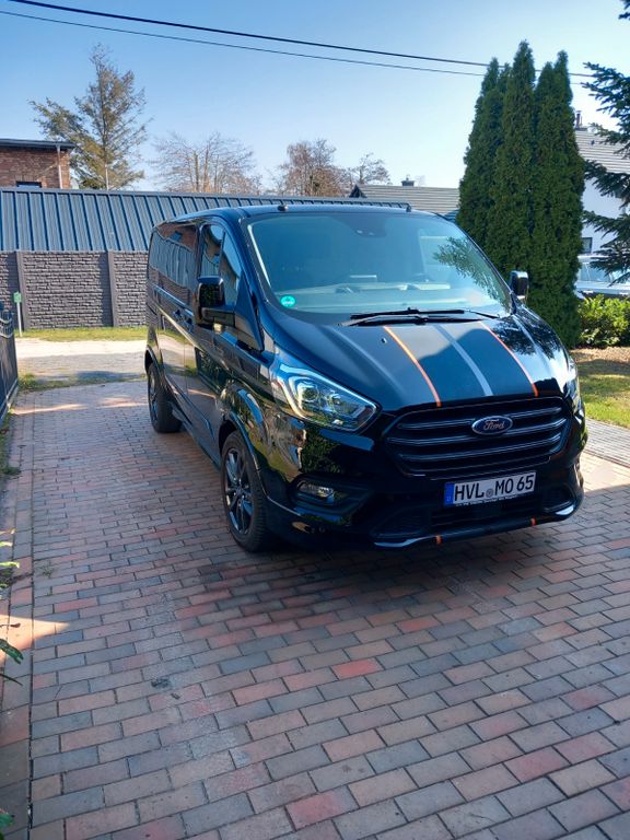 Image of Ford Transit Custom
