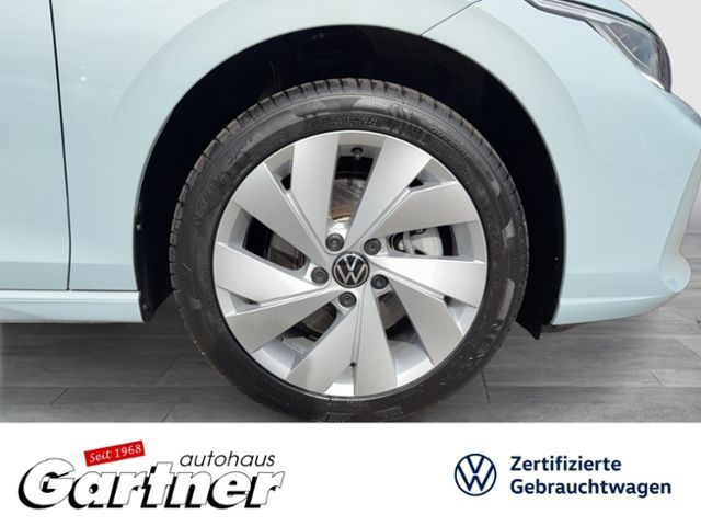 Golf VIII ENERGY 1.5 e-HYBRID DSG REAR VIEW NAVI