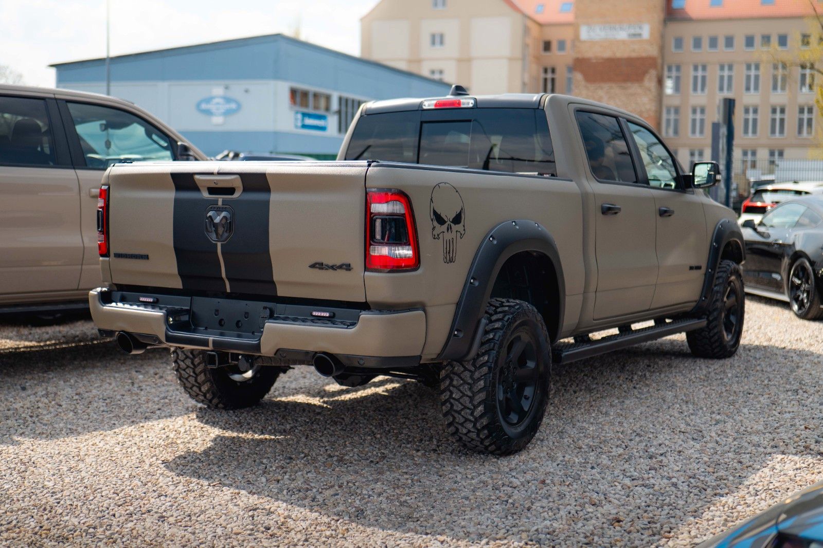 Fahrzeugabbildung Dodge RAM 5.7 V8 HEMI 4x4 PUNISHER LONGBED AxleLock