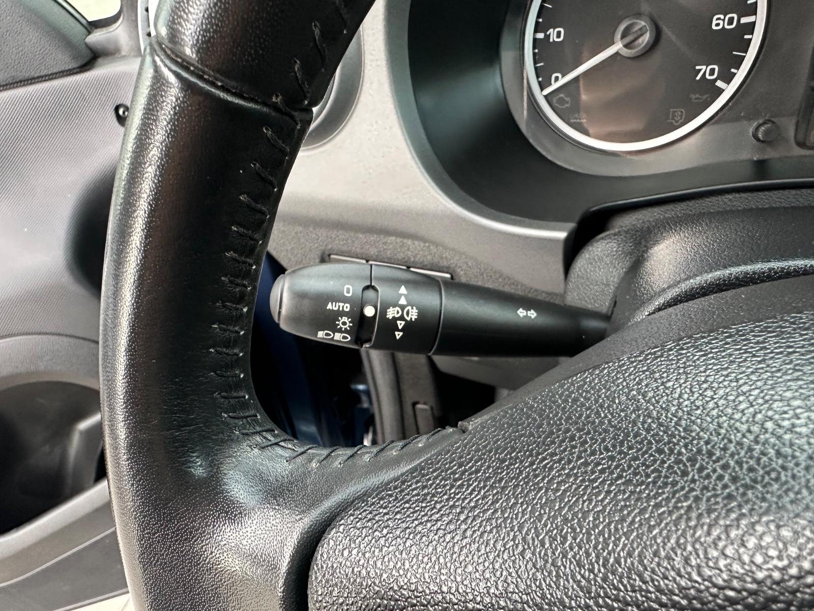 Peugeot Partner Tepee Allure Navi Zahnriemen neu!