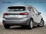 BMW 218i Active Tourer Travel GSD AHK RFK SpSitz DAB - Jahreswagen: Van