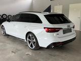 Audi A4 Avant 40 TDI quattro S line Matrix/HUD/360 - Audi A4 mit Diesel-Antrieb: Weiß