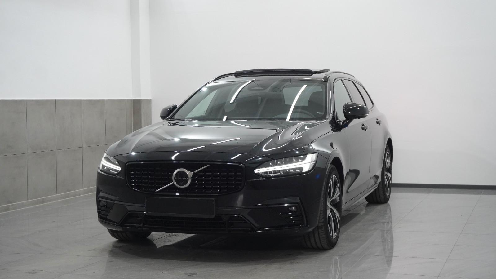 Volvo V90 B4 R-Design AWD Pano/360°/H&K/TWA/ACC/Google