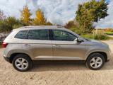 Skoda Karoq 1.5 TSI ACT DSG STYLE/ACC/SWA/LED/SHZ/LKA - Skoda Karoq aus 2017