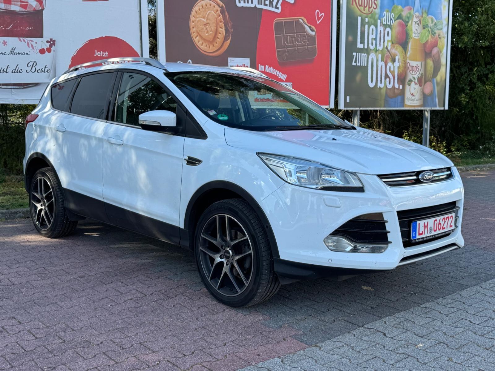 Ford Kuga Titanium 1.5/ 150 PS/ Euro6/ Voll Fahrbreit