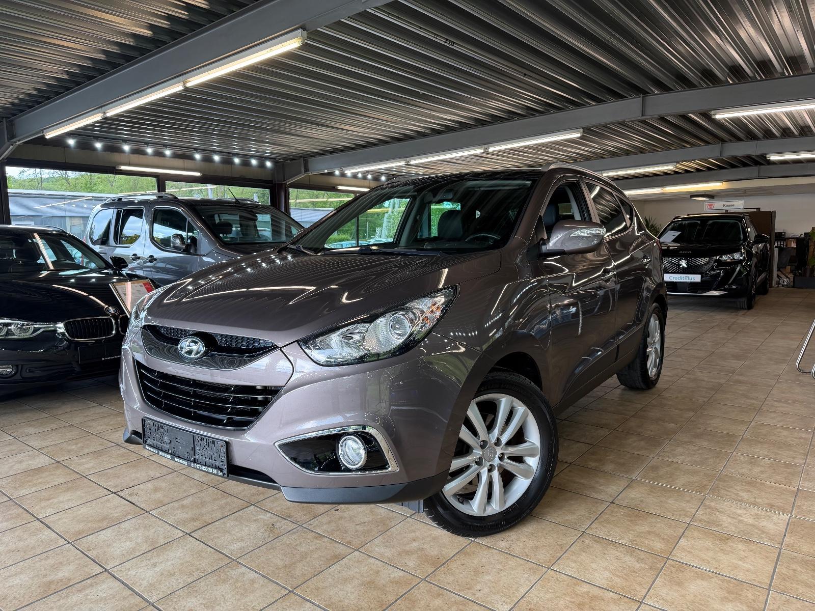 Hyundai ix35 Style 2WD*Pano*Leder*Nav*Kette*Neu*
