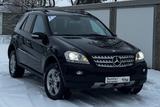 Mercedes-Benz ML 320 CDI - Mercedes-Benz ML 320: Cdi