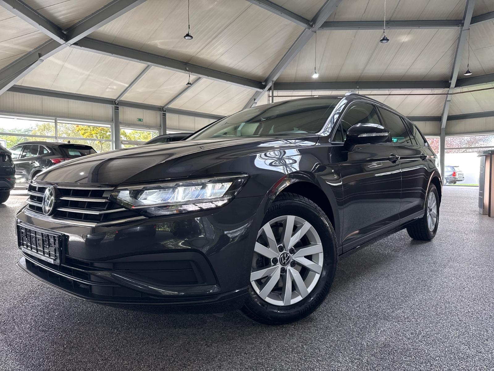 Volkswagen Passat Variant 2.0TDI Aut. AHK Navi LED RfK
