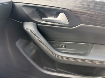 Peugeot 508 225 SW GT Kam.+KeyLess+LED+Navi+SD+SHZ+ACC