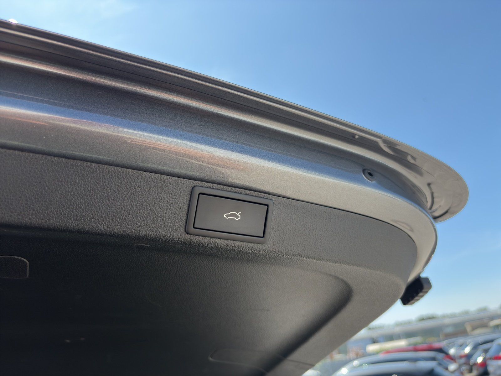 Fahrzeugabbildung SKODA Octavia Combi 1.4 TSI iV RS/PANO/AHK/CANTON/360°