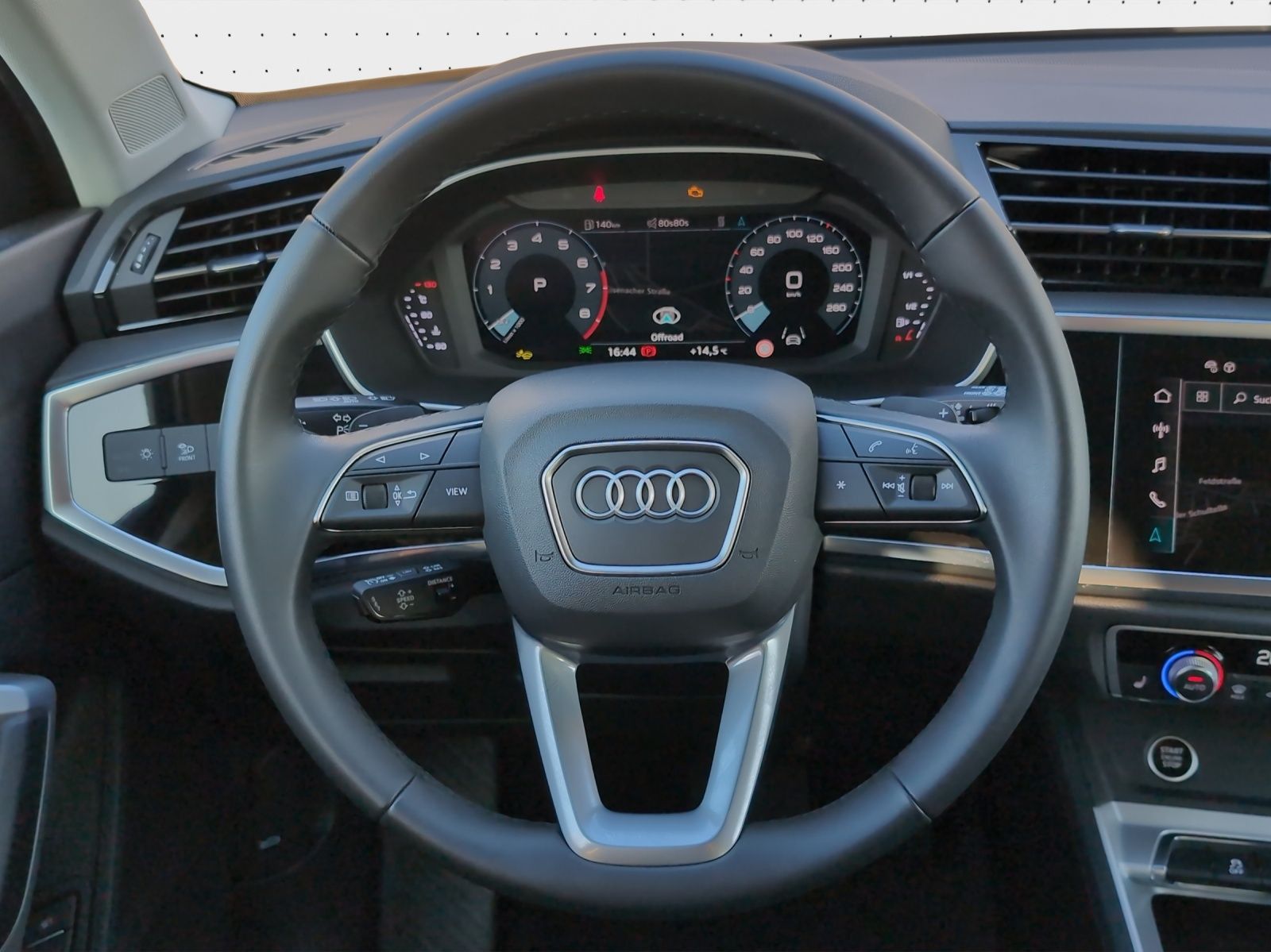 Audi Q3 - Bild 8