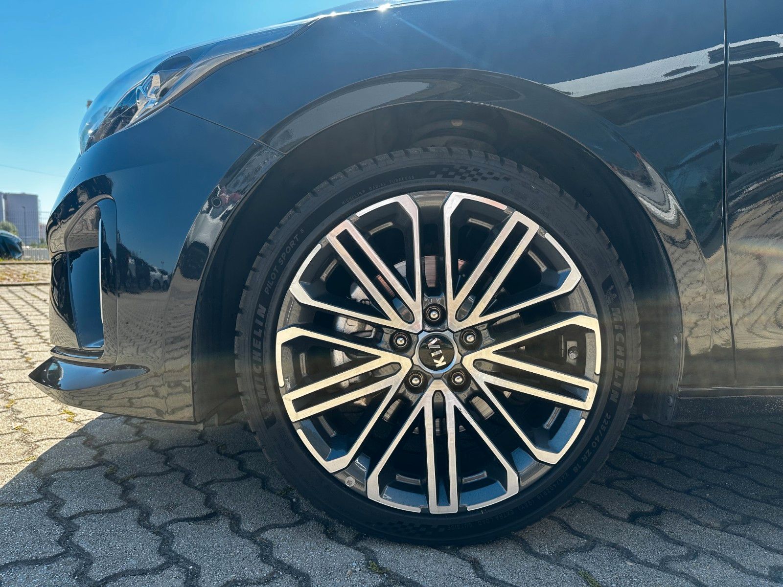 Fahrzeugabbildung Kia cee'd Sportswagon GT Line *Sportsitze* Leder