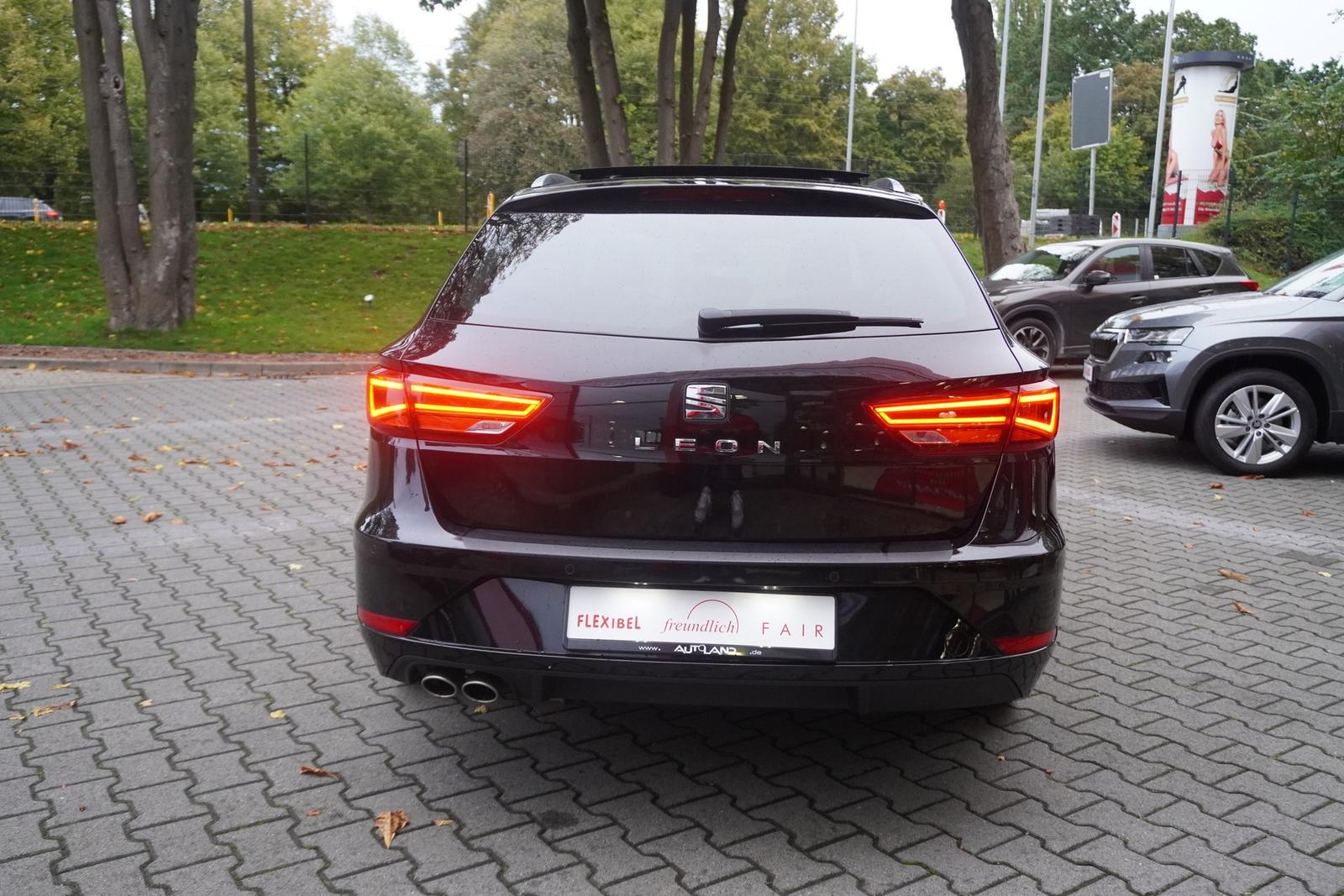 Seat Leon ST 1.5 Xcellence LED Navi Panorama Tempomat