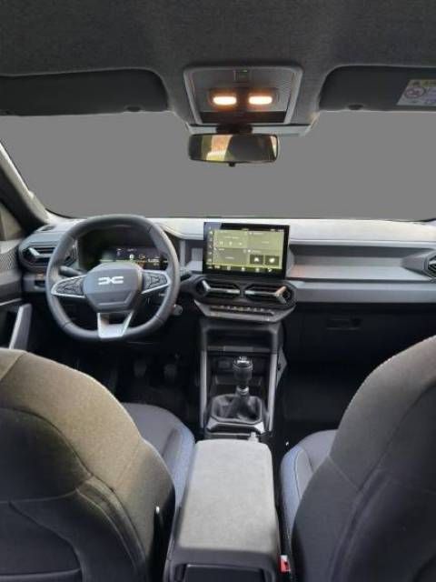 Fahrzeugabbildung Dacia Neuer Dacia Duster Expression TCe 130 4x4