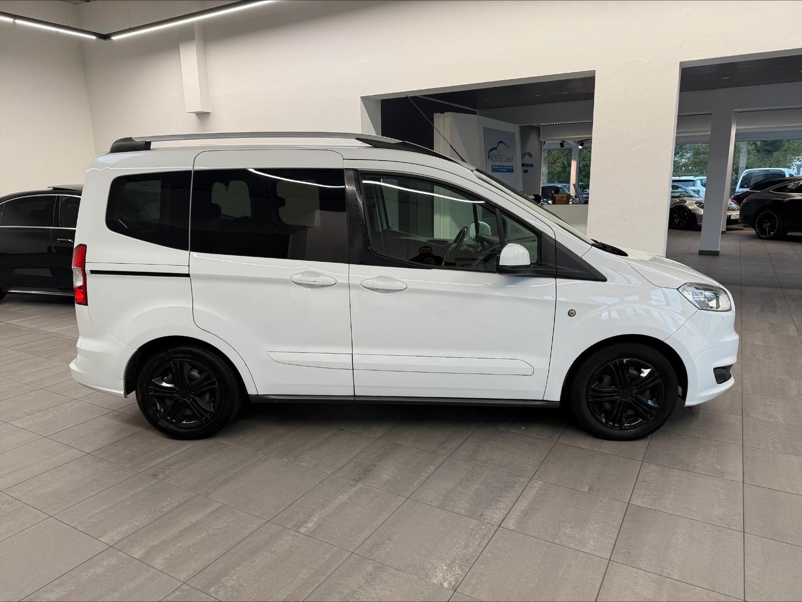 Ford  2015 — photo 6