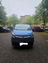 Opel Vivaro - Opel Vivaro in Köln