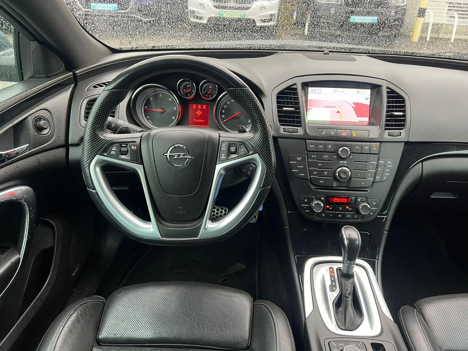 Opel Insignia A Lim. Innovation 4x4*Leder*Navi*Xenon