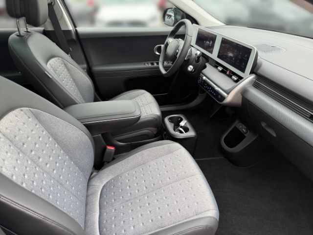 Fahrzeugabbildung Hyundai IONIQ 5 MY24 77,4 kWh Batt. TECHNIQ-Paket inkl.