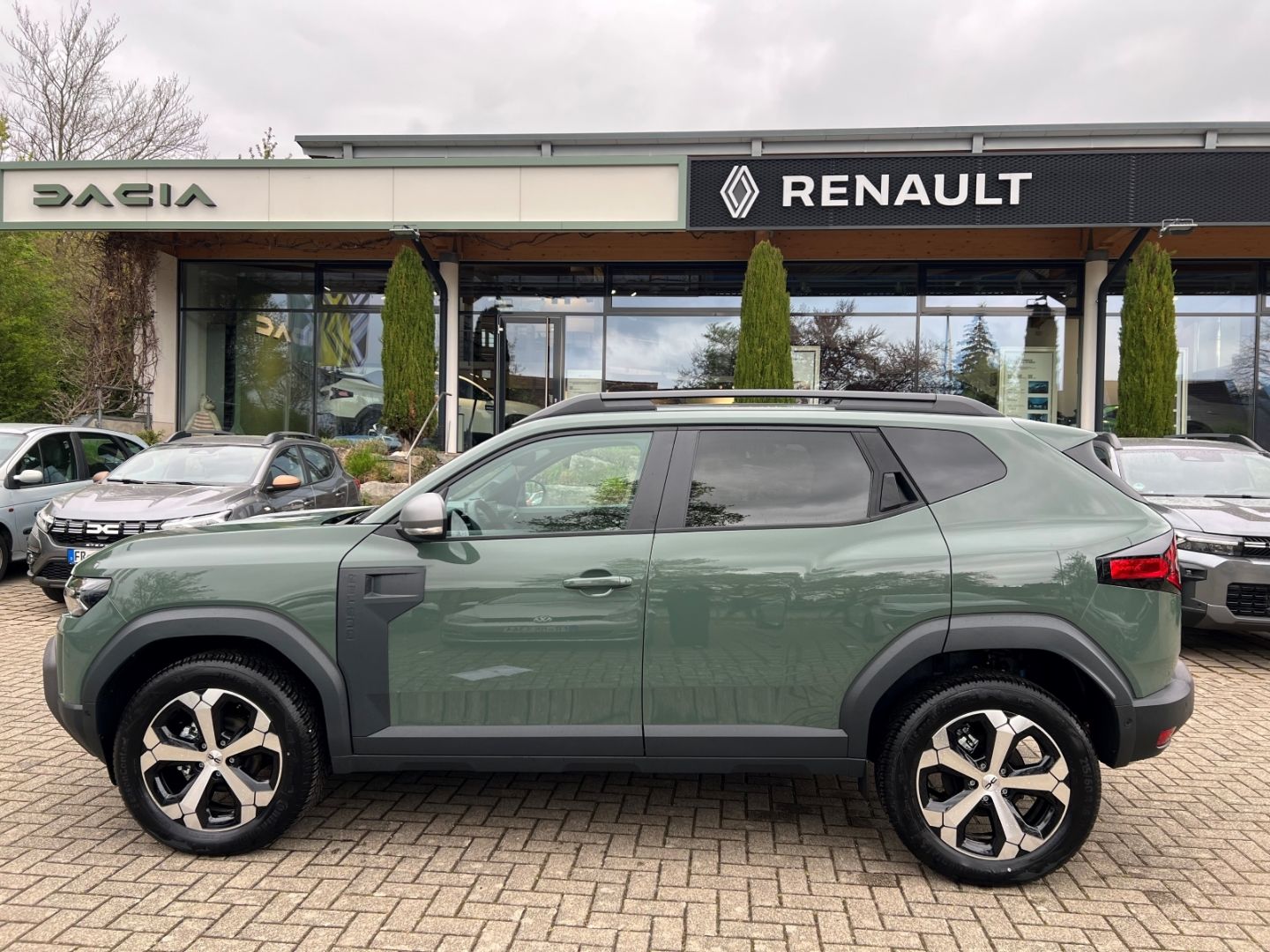 Fahrzeugabbildung Dacia Duster III TCe 130 Journey 4x4 1.2 Mild-Hybrid E