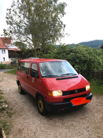 Volkswagen VW T4 geschlossen Diesel 2001 65KW (230.00...