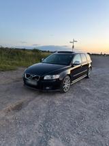 Volvo V50 D3 R Design - gebrauchte Volvo V50 aus dem Jahr 2012