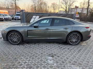 Porsche Panamera - 8
