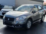 Suzuki SX4 S-Cross Comfort+/ TÜV neu/ AHK/Kamera/Allrad - gebrauchte Suzuki SX4 aus dem Jahr 2014