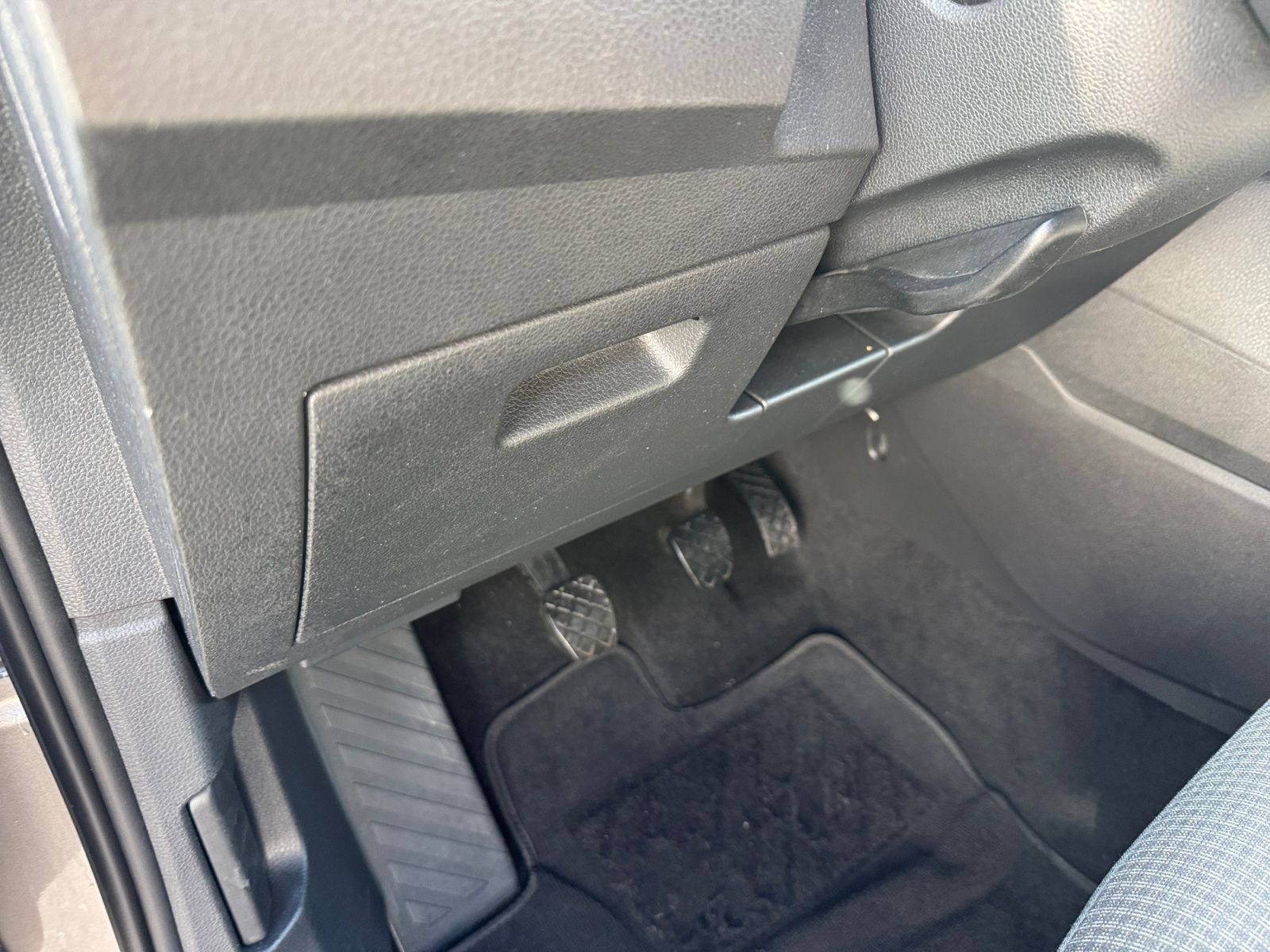 Volkswagen Caddy - Bild 17
