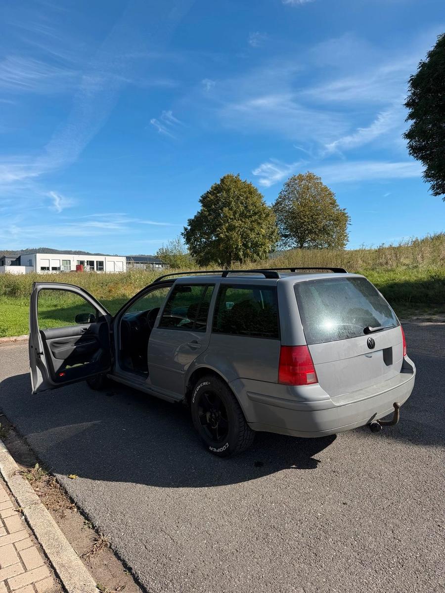 Volkswagen Golf 2005 — photo 8